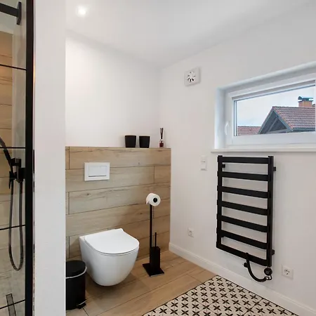 Heimelige Schwarzwaldwohnug Berg *