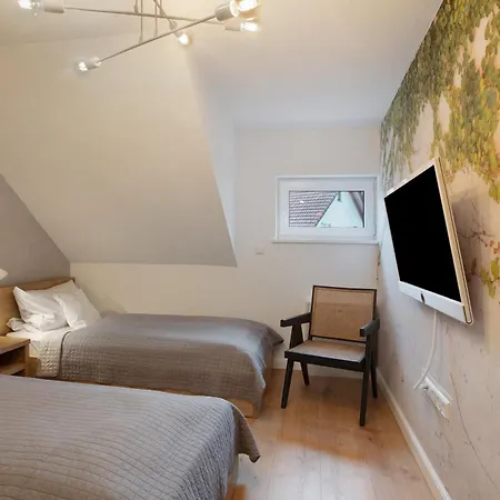 Heimelige Schwarzwaldwohnug Berg Apartment Häusern
